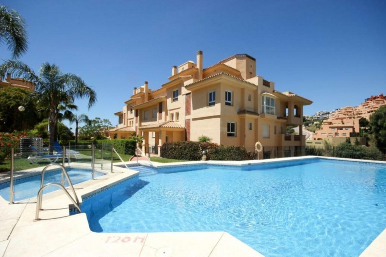 Cozy Rentals Princess - Sun, Golf, Mountain Міхас Екстер'єр фото