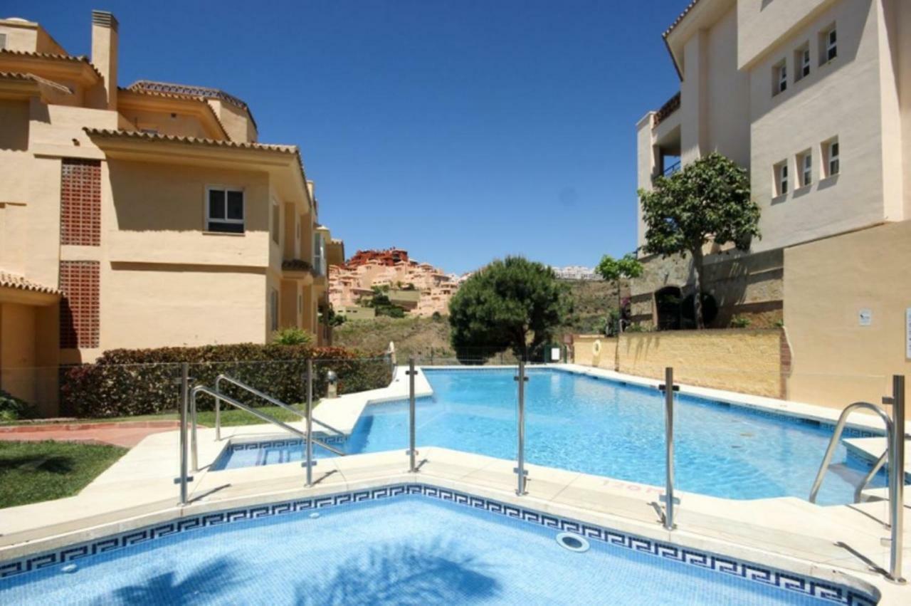 Cozy Rentals Princess - Sun, Golf, Mountain Міхас Екстер'єр фото